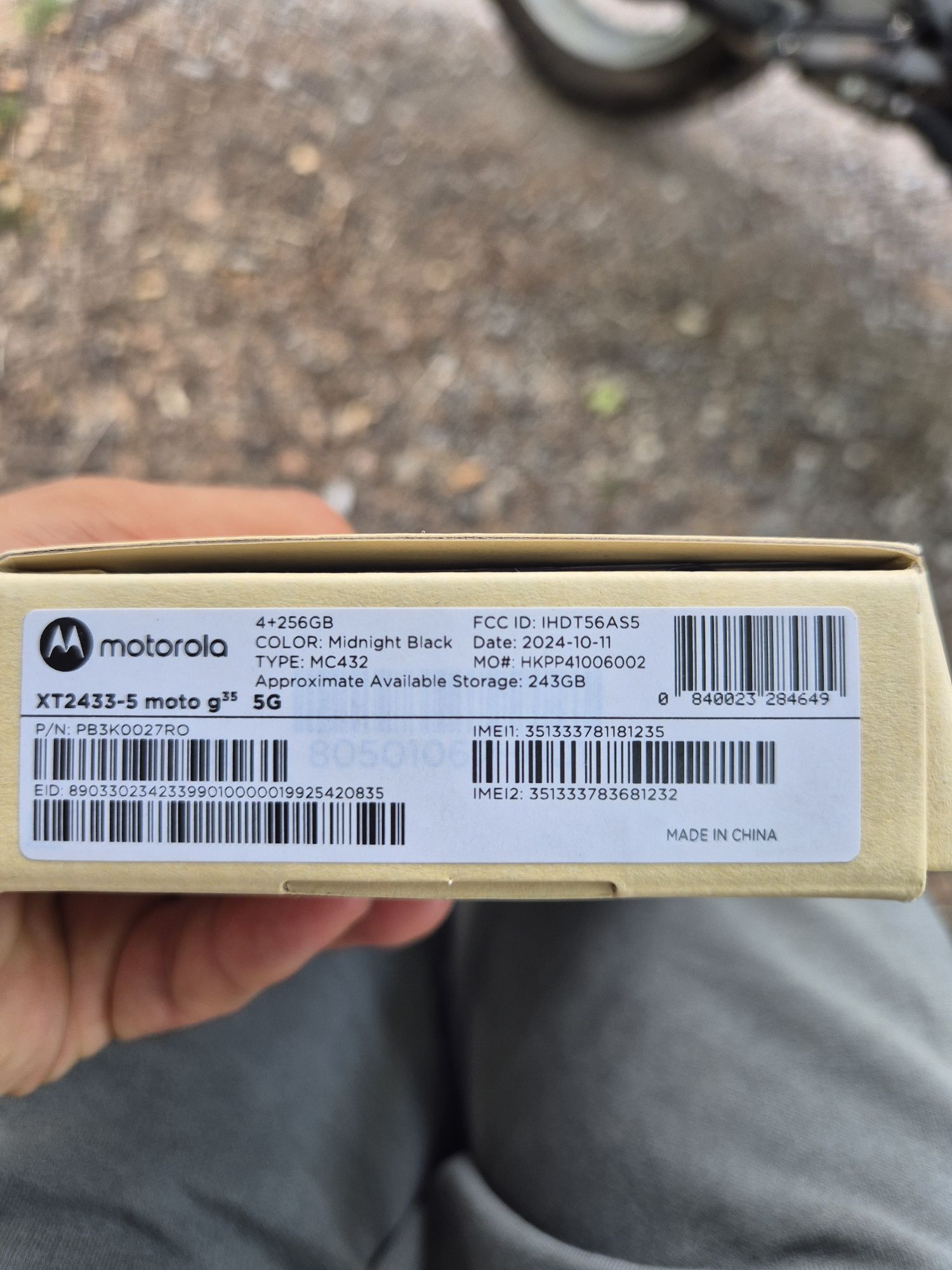 Moto g35 256GB - нов