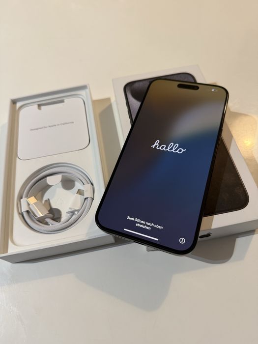 iPhone 15 Pro Max 256GB Black Titanium Stare foarte bună