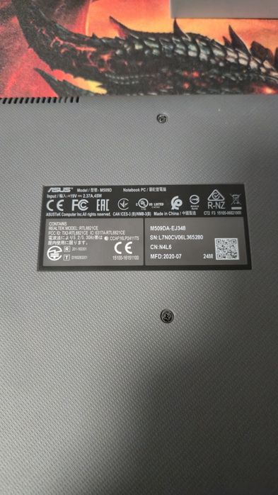 Vand Laptop Asus M509