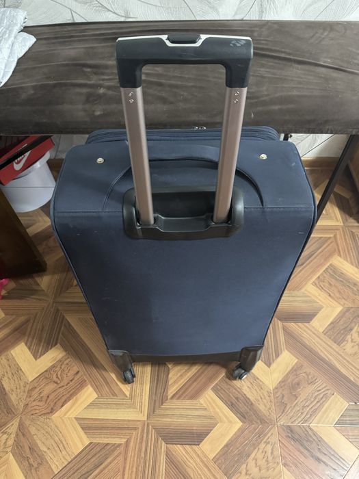 Продам Чемодан!!!
