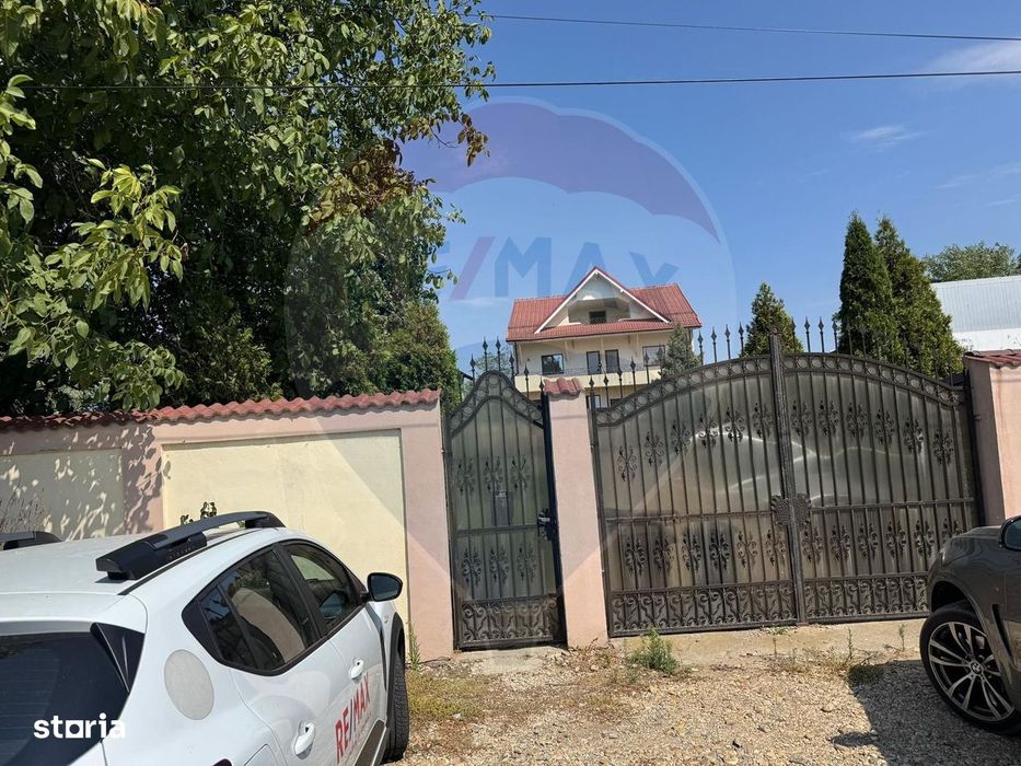 Casă / Vilă cu 6 camere de vânzare