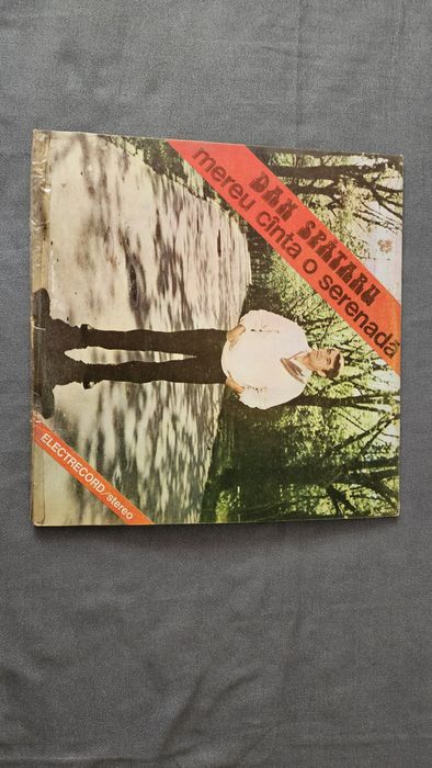 Disc vinil Dan Spătaru mereu cînta o serenada
