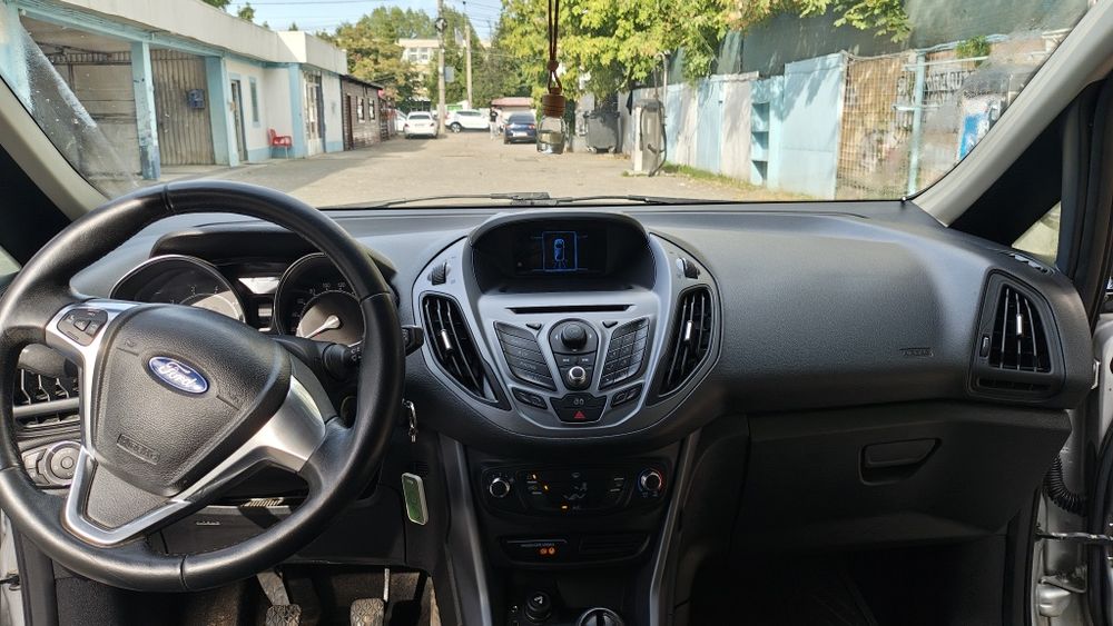 Ford B Max 2013 93000km