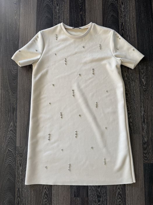 Рокля Зара с камъни