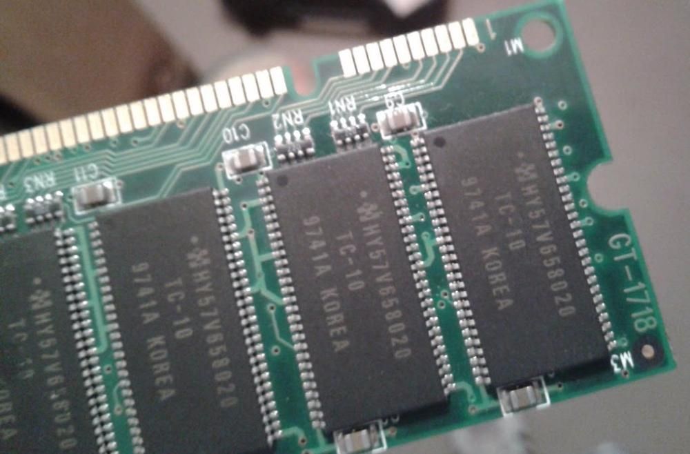 memorie SDRAM - 64/8