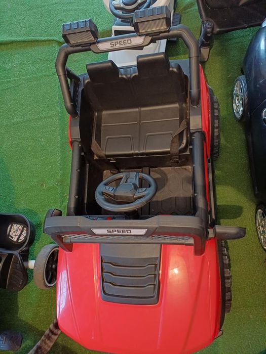 Акумулаторен Джип с родителски контрол и