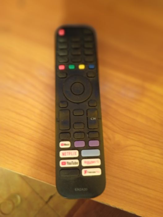 tv hisense  80 cm