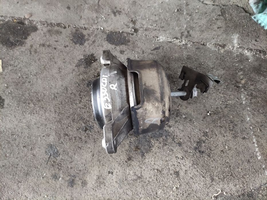 Тампон за двигател за Mercedes W212 E350cdi