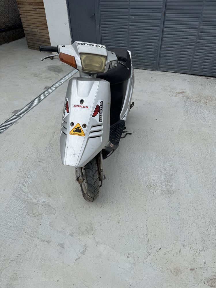 Скутер Хонда 50к
