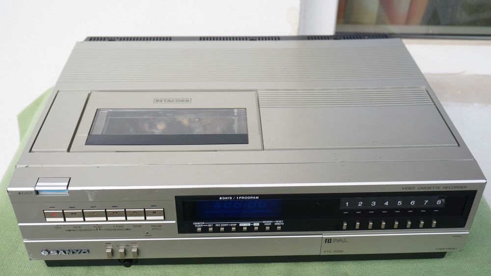 Video recorder Betacord (Betamax)  SANYO VTC-5000