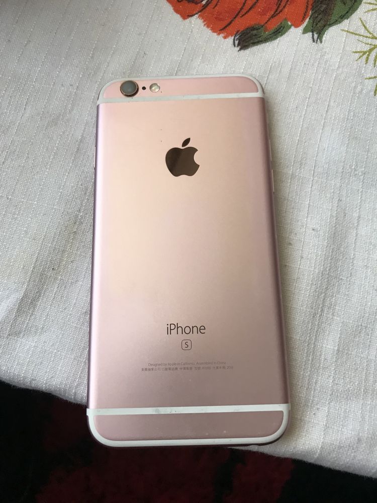 IPhone 6S / 32GB Gold