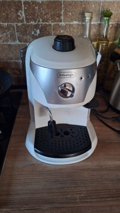 Espresor cafea manual DeLonghi