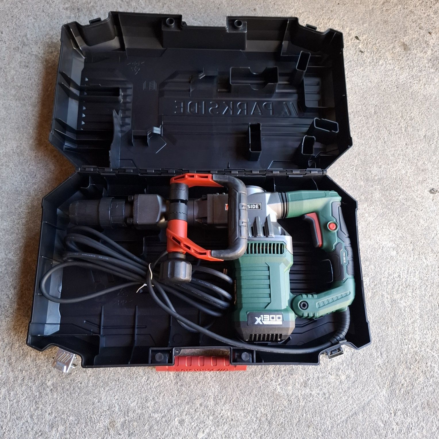 Къртач 1300 w patkside