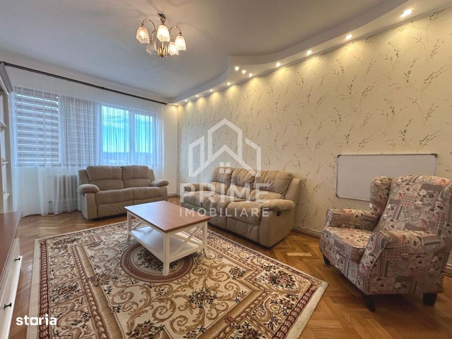 DE VANZARE - Apartament cu 3 camere, decomandat - 85 mp - CUGIR
