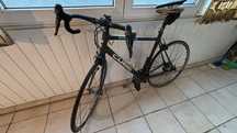 Bicicleta sosea Cube ultegra shimano 105 aluminiu furca carbon