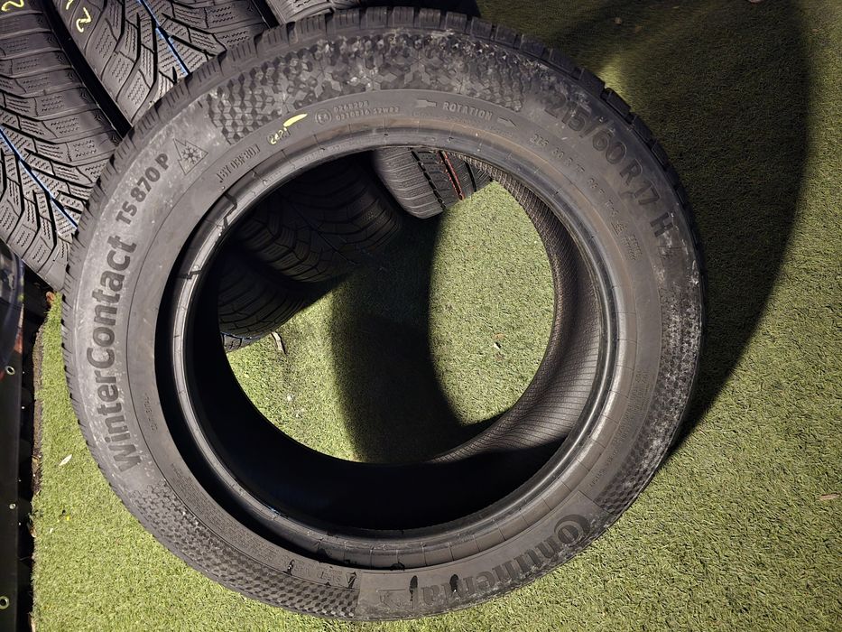 215.60.17 2x kumho 2x continental m+s