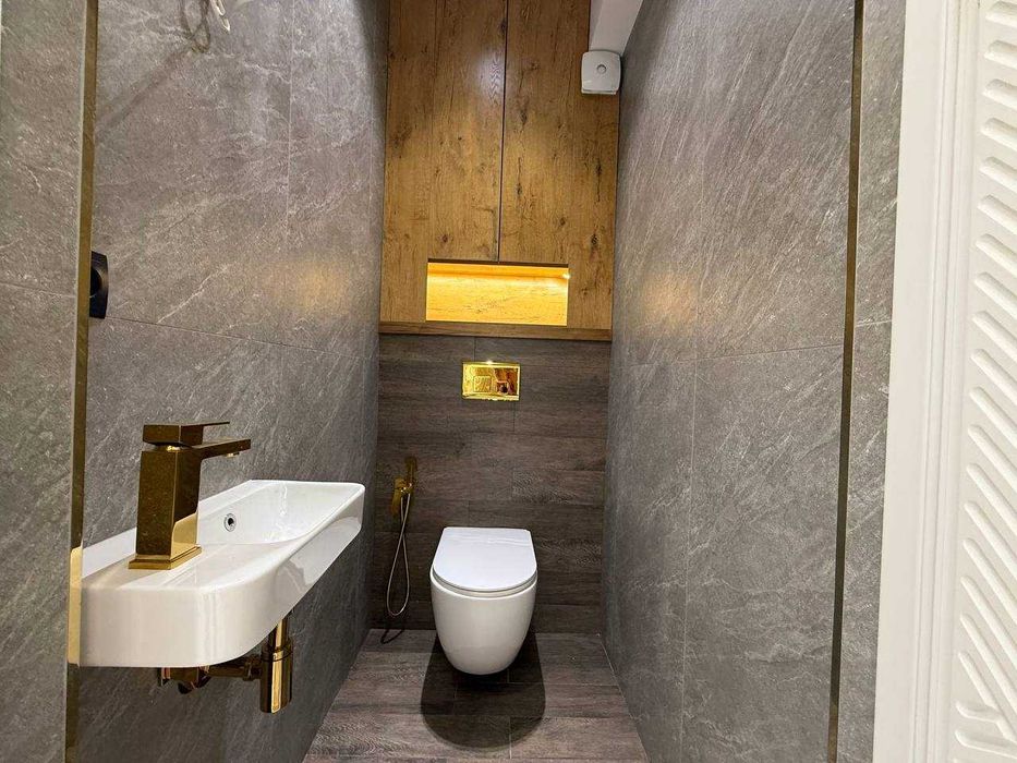 Олмазор Ситида 3 хона 2/9 В блок Сотилади/Выкуп/Под Бизнес