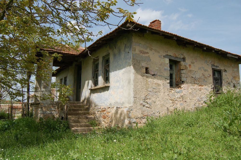 Продава се Къща в с. Лесово, Област Ямбол - 80 кв.м за 192 €/кв.м - Снимка #3