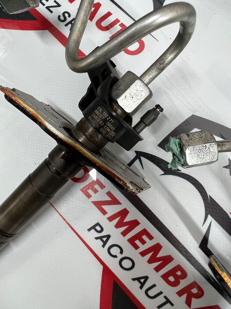Injector/Injectoare Pompa Inalte Rampa 2.0 Tdi Cag Caga Audi