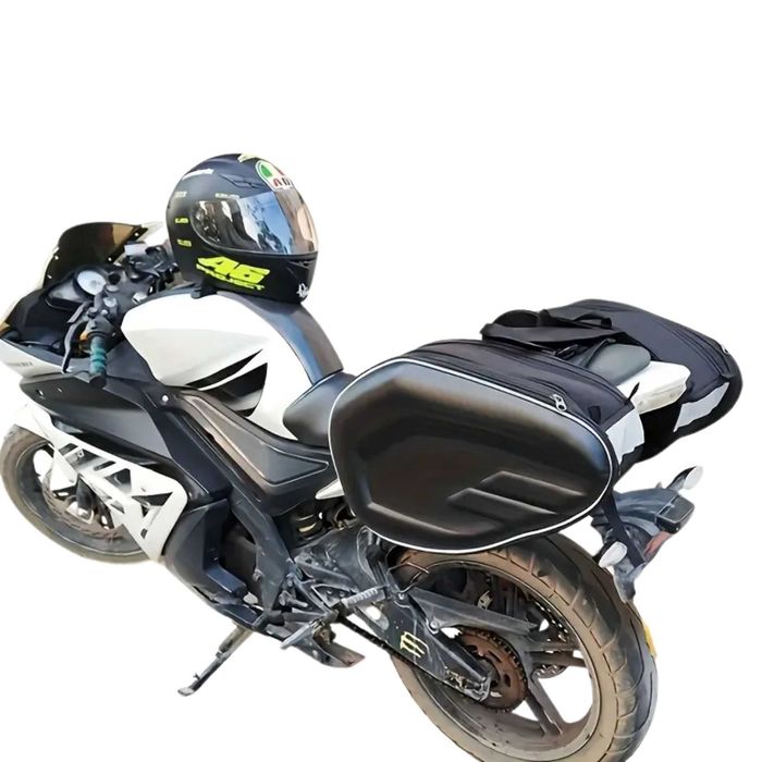 Куфари за мотор тип Дисаги, Вграден светлоотразител