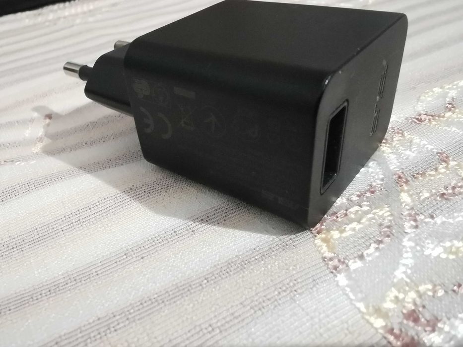 vand incarcator ORIGINAL asus usb