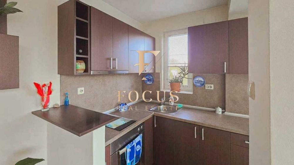 Продава се Четиристаен апартамент в Пловдив, Христо Смирненски - 140 кв.м за 1458 €/кв.м - Снимка #1