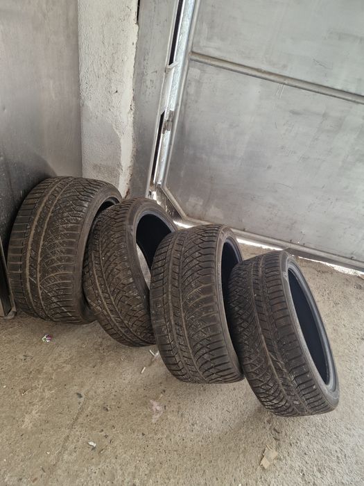 Гуми спорт пакет 19 Kumho Дот 24