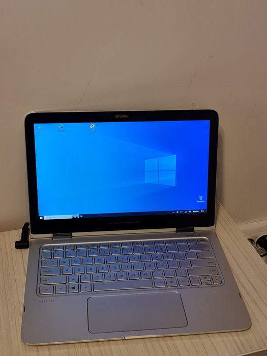 Laptop HP spectre x360 I5/8g ram /256 ssd/touchscreen