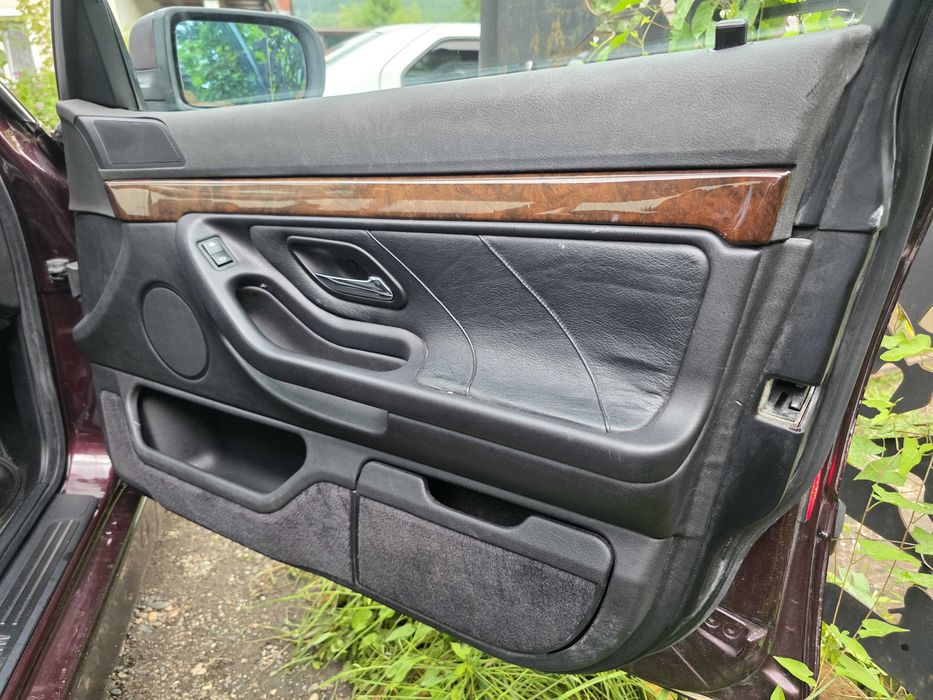 BMW 740i E38 4.0 V8 286 CP An 1994 Retromobil.