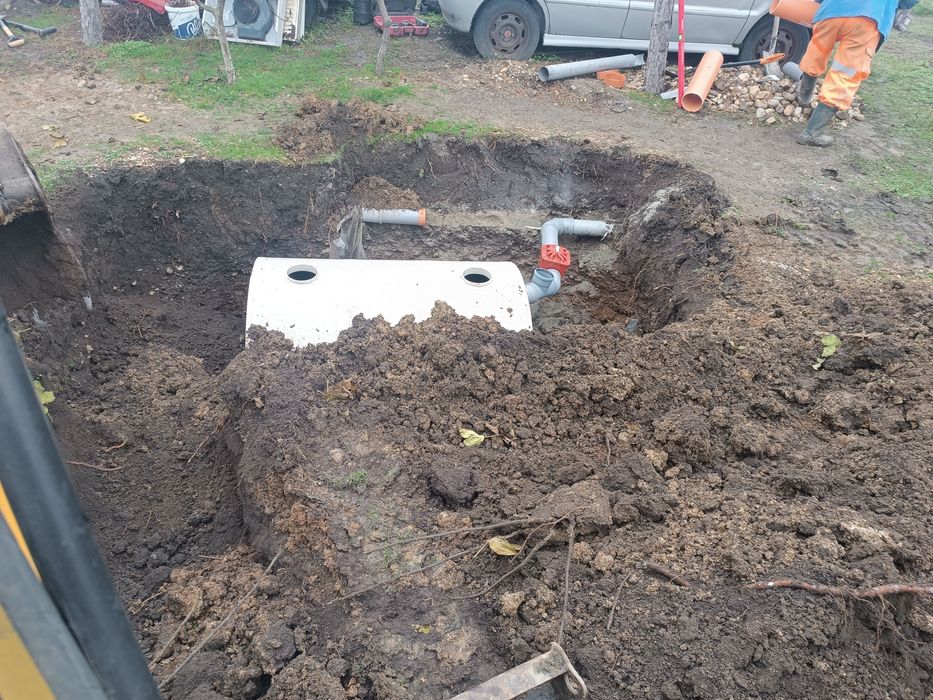 Fose Septice,racordare canalizare, apă, Miniexcavator,nisip , piatră