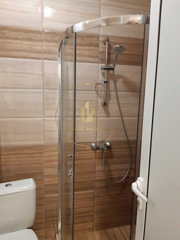 Дава се под наем Двустаен апартамент в Варна, Левски - 65 кв.м за 450 € - Снимка #3