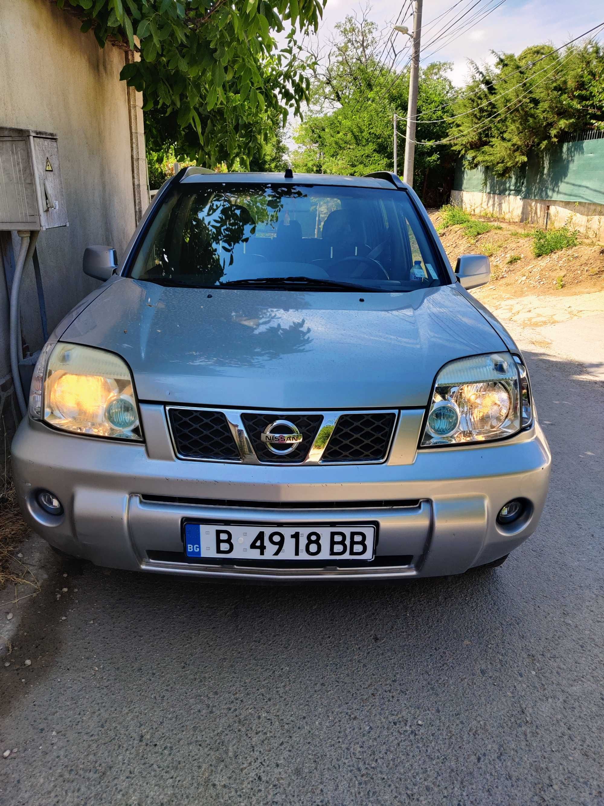 Продавам джип Nissan X-trail