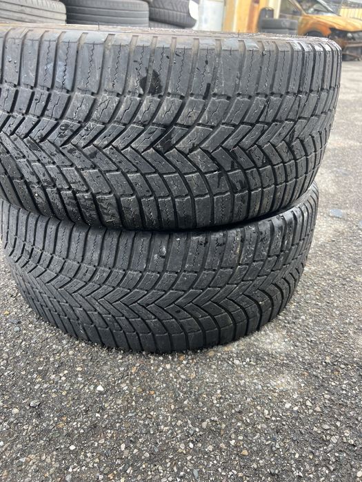 Всесезонни гуми 225/45/17 Brigestone DOT19 . Цената е за двете