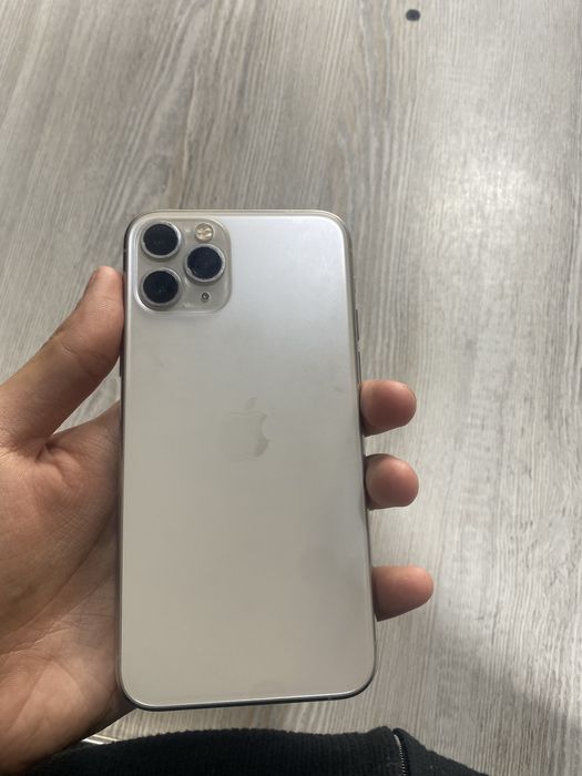 Iphone 11pro  sotiladi