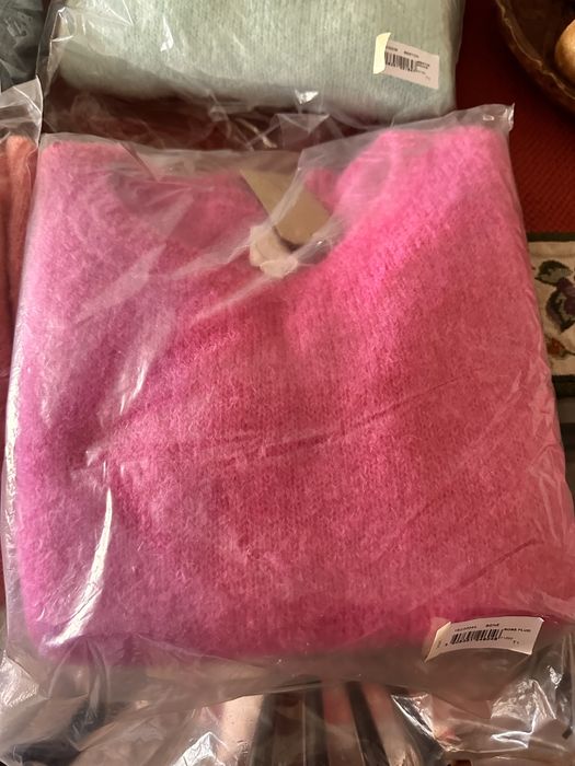 Des Petits Hauts noi cu eticheta -kidmohair cu merino 82%