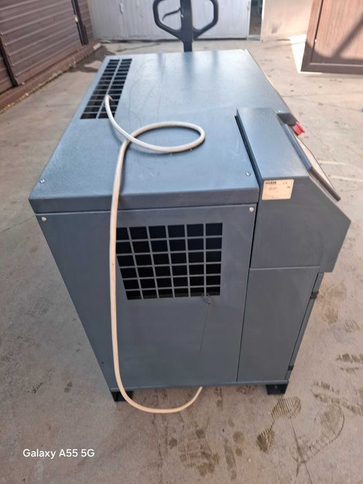 Compresor cu Surub Nuair Italian de 11 kw, 10 bar,AN 2016. 0RE 9970