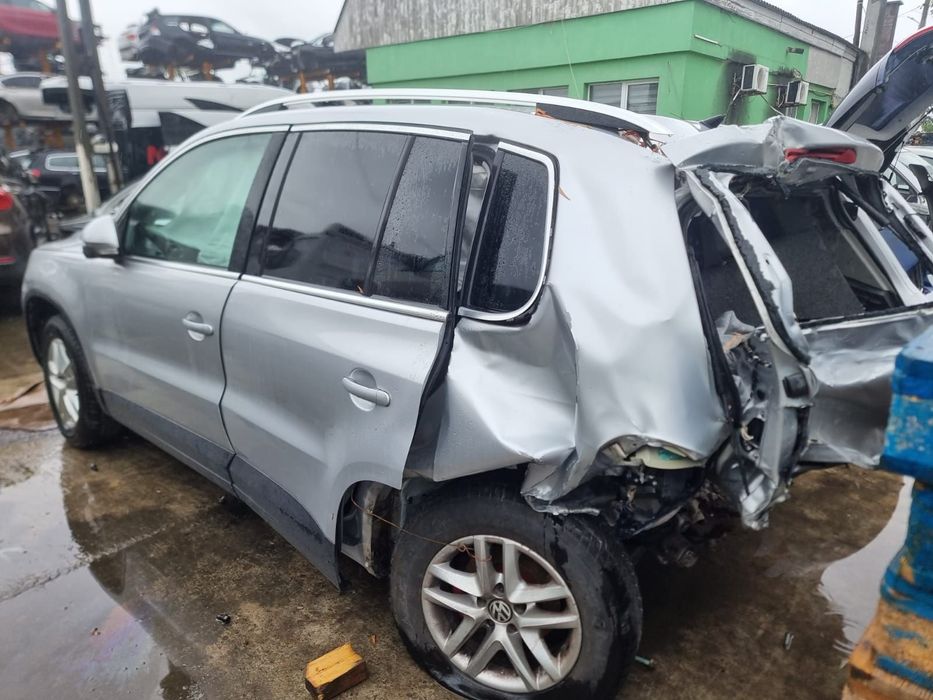 Broasca stanga spate Volkswagen VW Tiguan 1 5N [2007 - 2011] 2.0 tdi