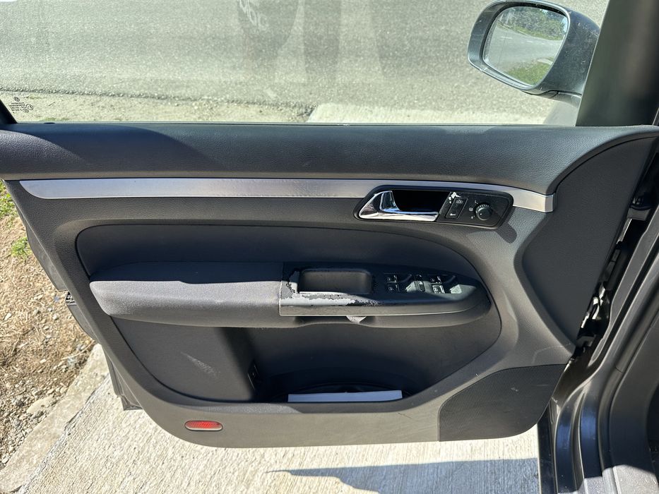 Interior Vw touran 7 locuri