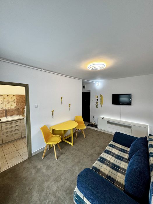 Garsoniera regim hotelier | Dambu Rotund| cameră| bucătărie| baie