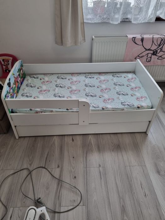 Pat pt copii Mickey si prietenii 70/140 cm