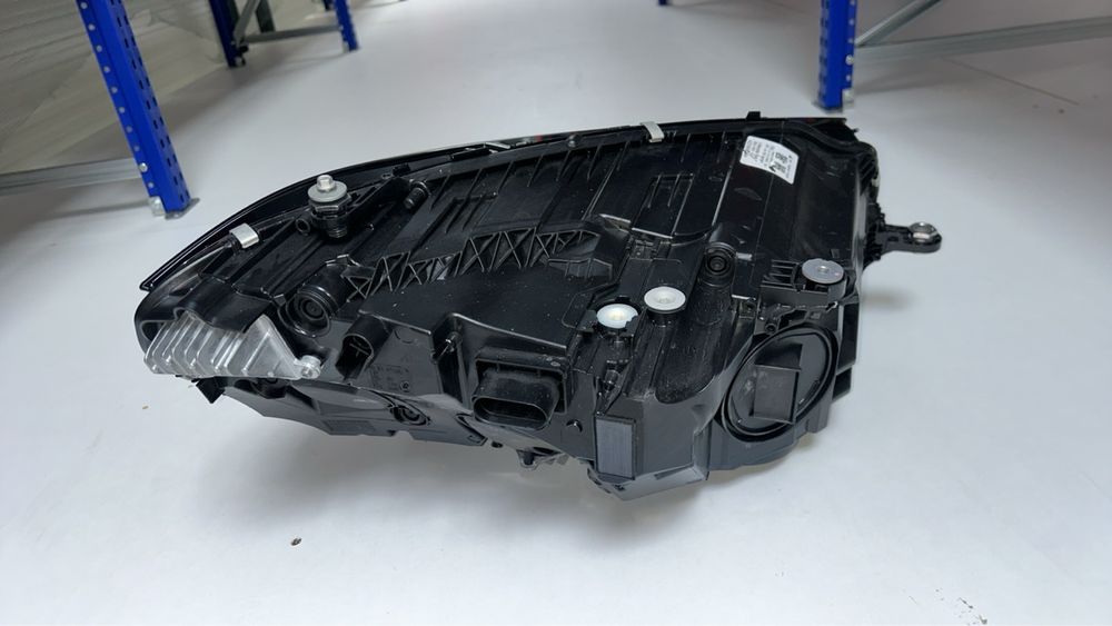 Mercedes W223 S class/ЕС класа Digital light ляв фар