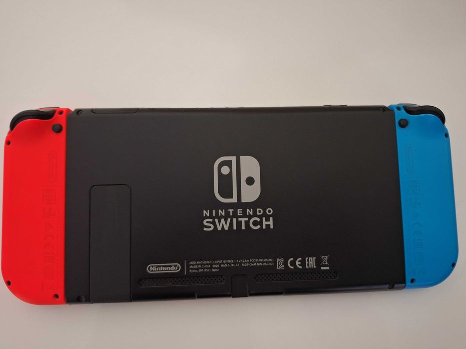 Nintendo Switch V2 cu microSD 128GB