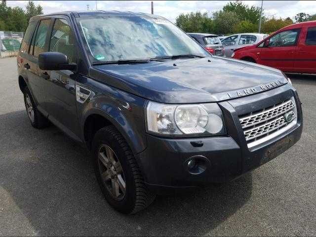 2010 Land Rover Freelander LR2 TD4.8, 4x4 permanemt, aer conditionat
