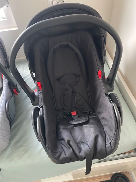 Бебешко кошче за кола