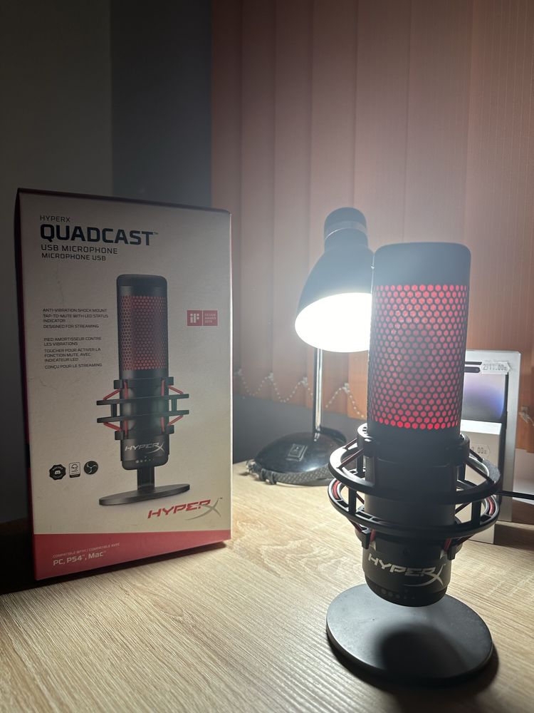 Микрофон HyperX QuadCast