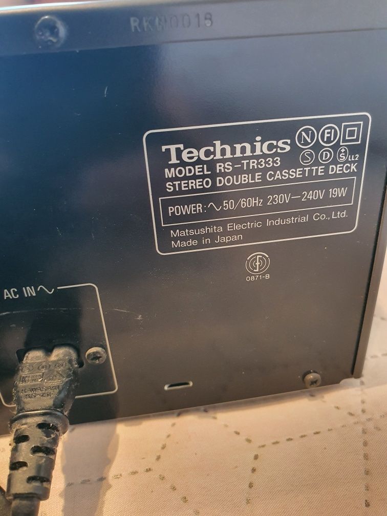 Двукасетъчен японски дек Technics