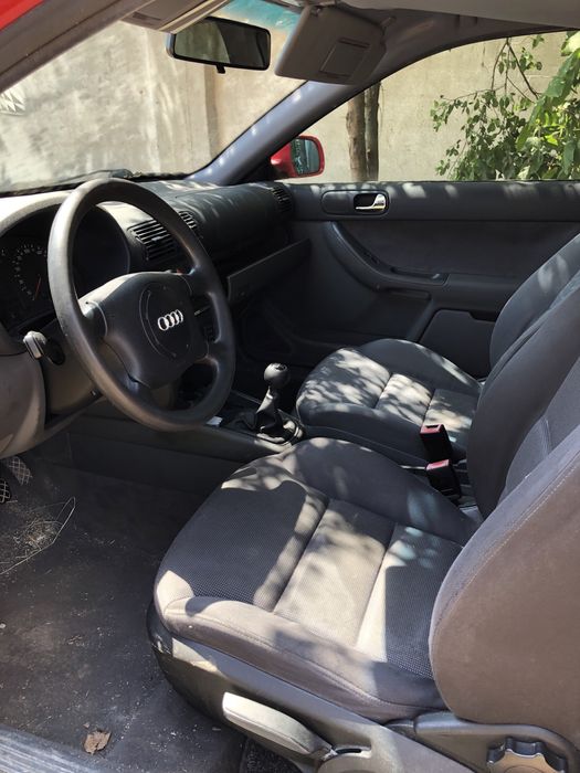Audi A3 1.8 benzina de canzare