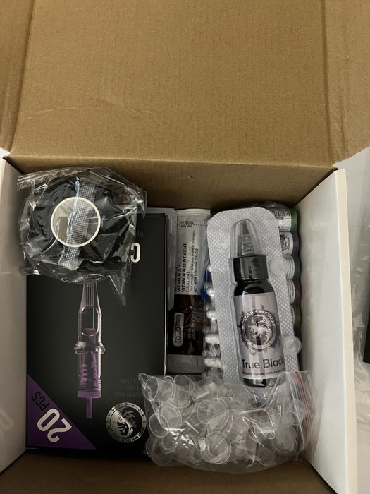 Vand aparat de tatuaj nou