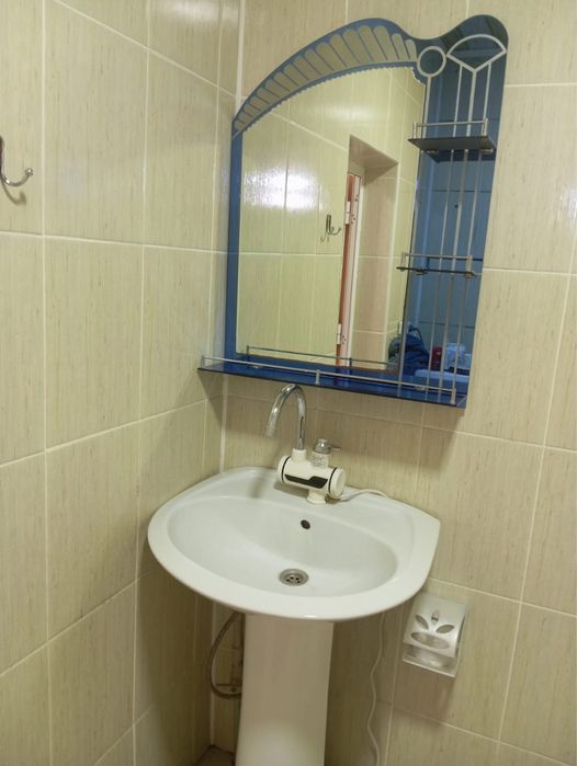 Продается раковина и кран