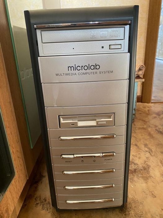 Продам компьютерный процессор microlab